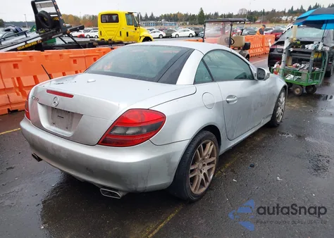 2009 Mercedes-Benz Slk 300 from USA, damaged, VIN WDBWK54F99F192527